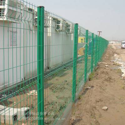 四川成都重慶桃形柱護(hù)欄網(wǎng)廠家 品質(zhì)護(hù)欄的專業(yè)選擇