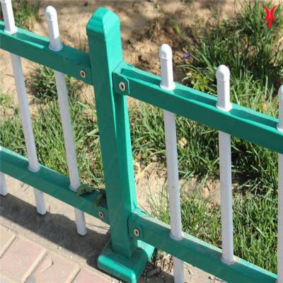 河北衡水PVC草坪護(hù)欄 美化與防護(hù)的完美結(jié)合