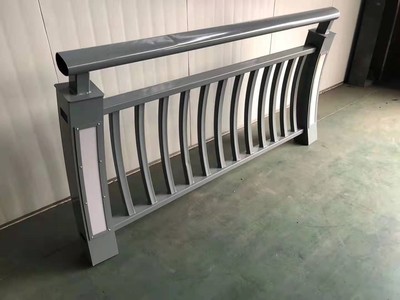 2021年綿竹環(huán)波梁防撞護(hù)欄 價(jià)格優(yōu)勢(shì)與品種齊全解析